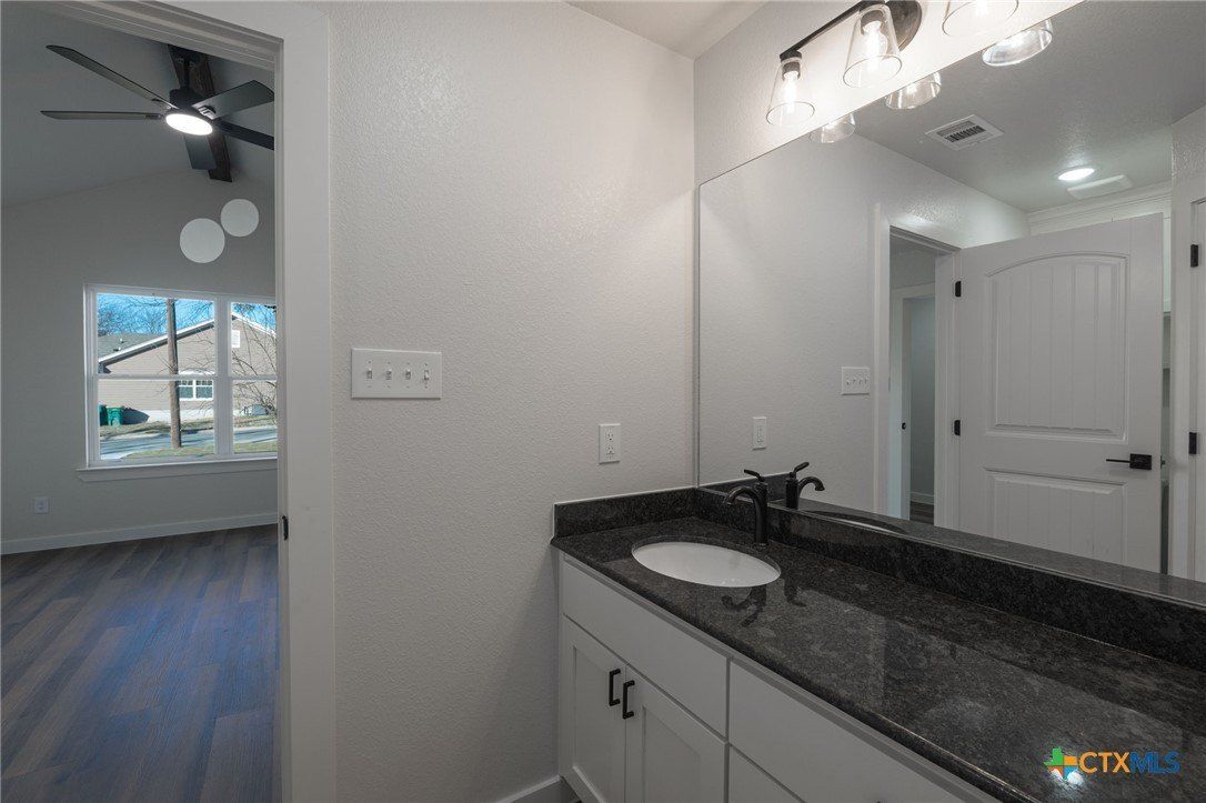 1210 Mills Street. Gatesville, TX 76528