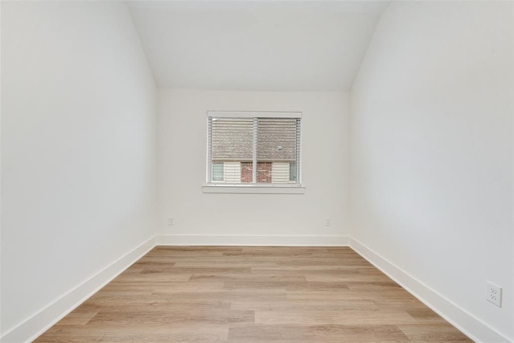 4703 Sephora Drive. Sherman, TX 75092