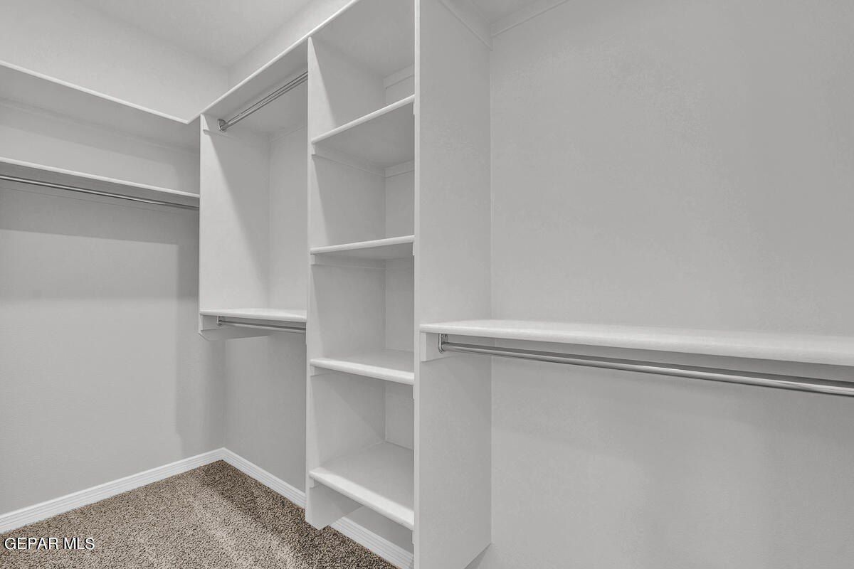 932 Raegil Street. El Paso, TX 79928