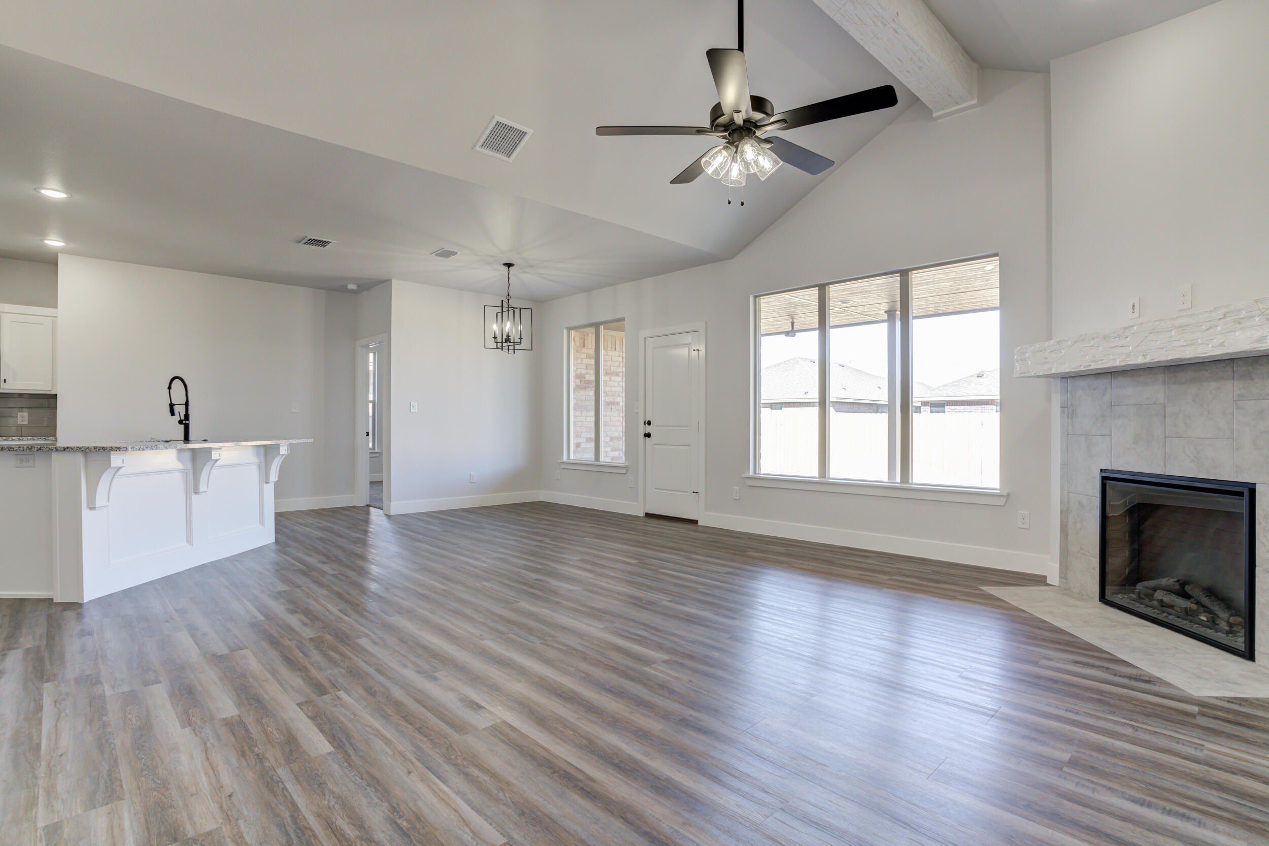 6930 12Th Street. Lubbock, TX 79416