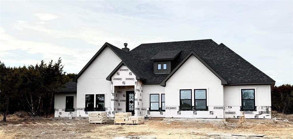 7700 Emersyn Drive. Rio Vista, TX 76093