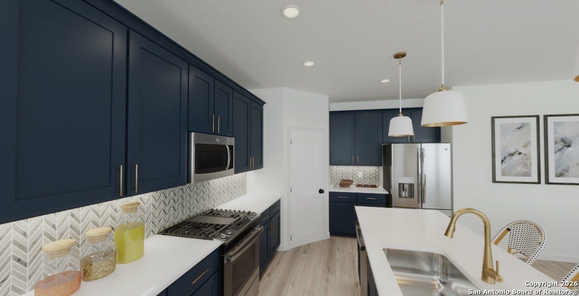 10907 Bop Ln. Adkins, TX 78101