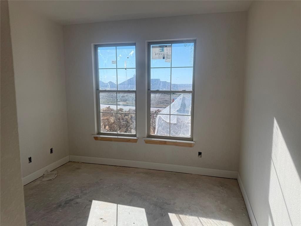 707 Bass Lake Lane. Cleburne, TX 76033