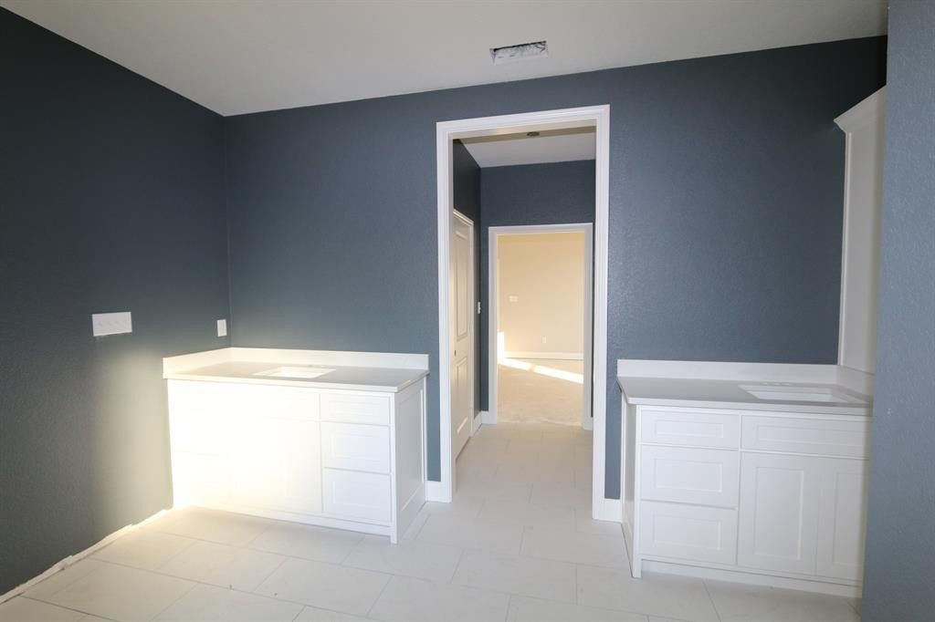 16445 Cooper Way. Tyler, TX 75703