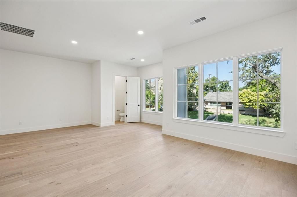 3124 Sperry Street. Dallas, TX 75214