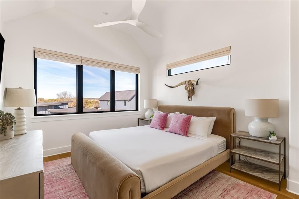 465 Ryan Joe Circle. Iredell, TX 76649