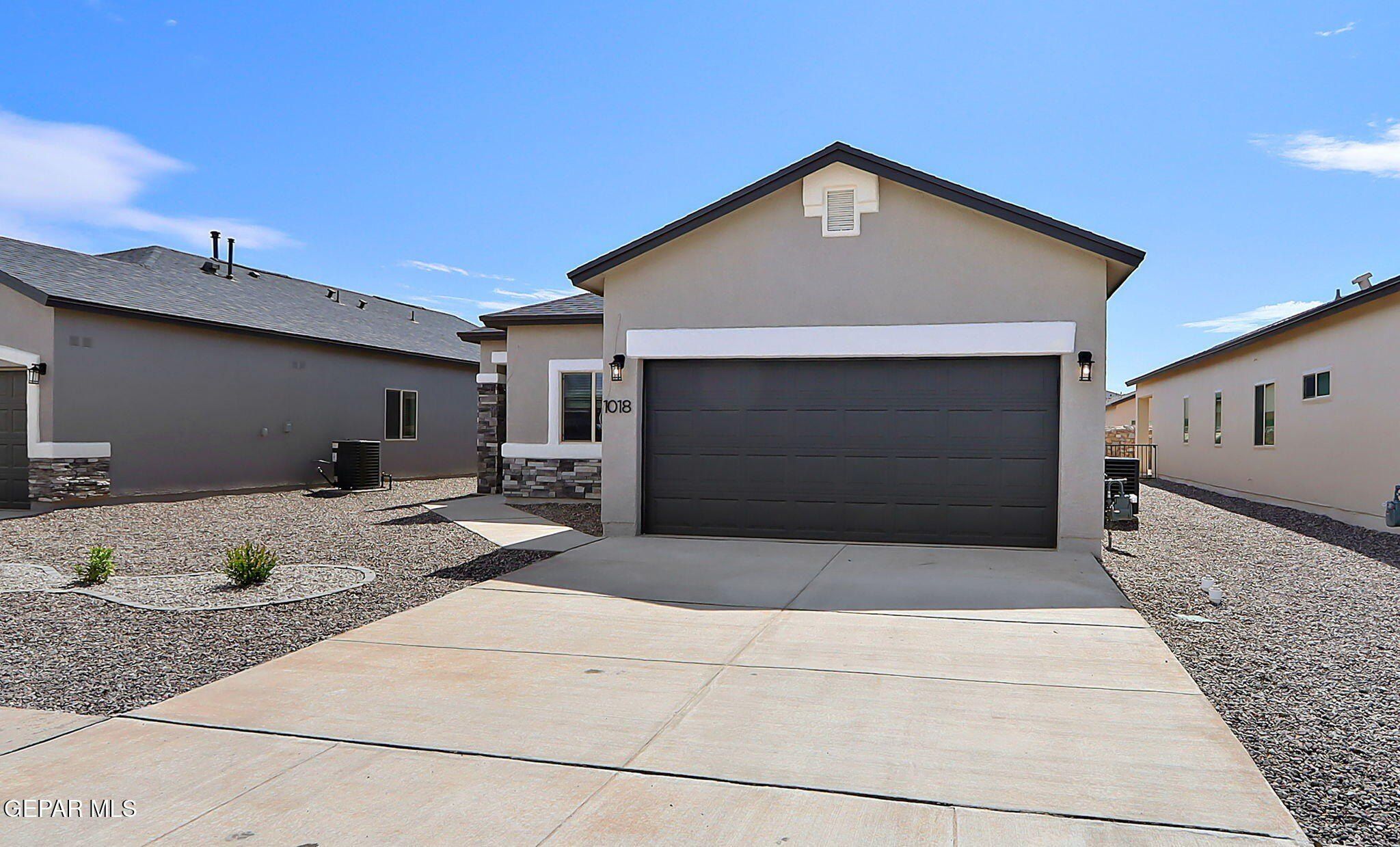 11864 Malecon Place. El Paso, TX 79934