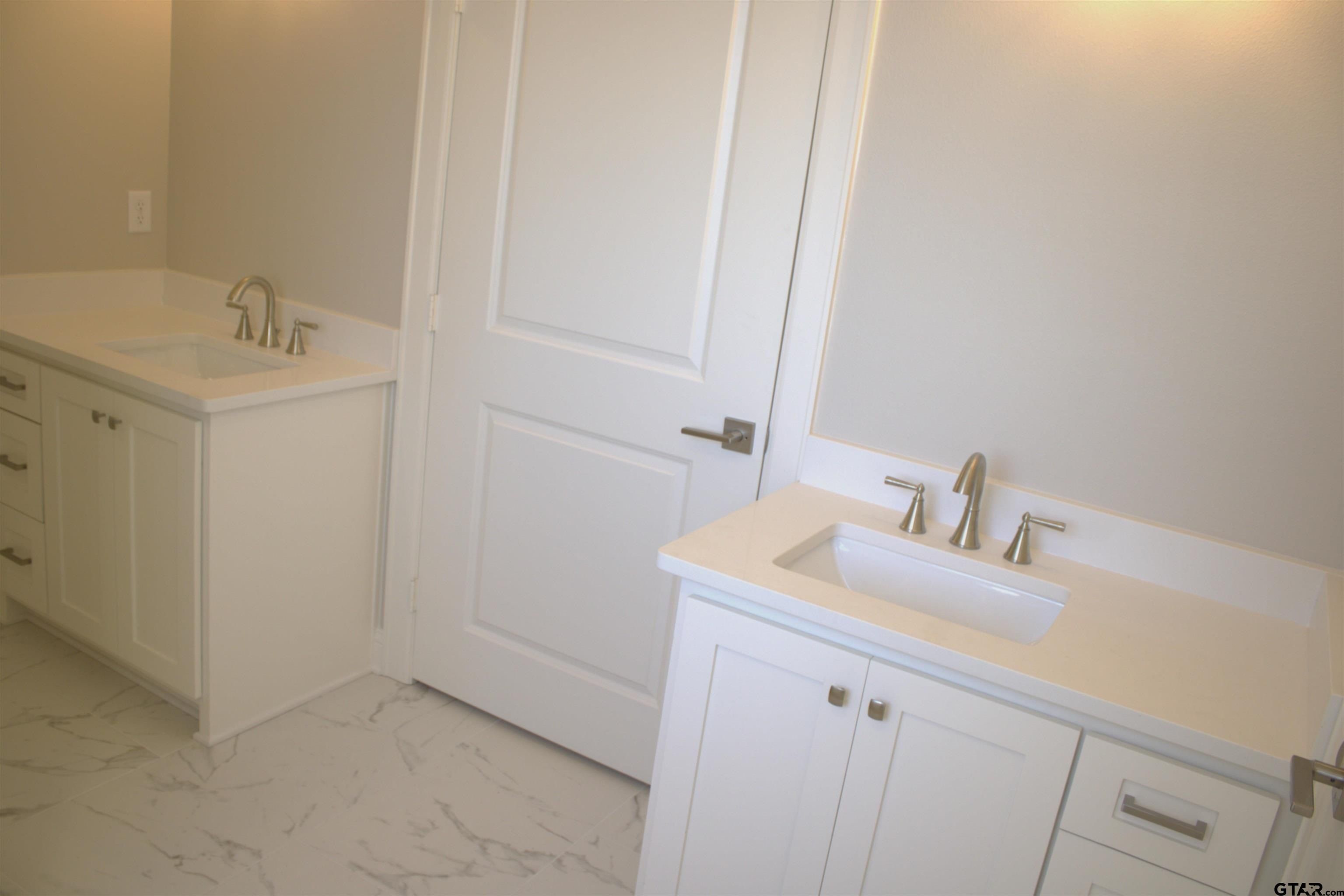 3022 Guinn Farms. Tyler, TX 75707