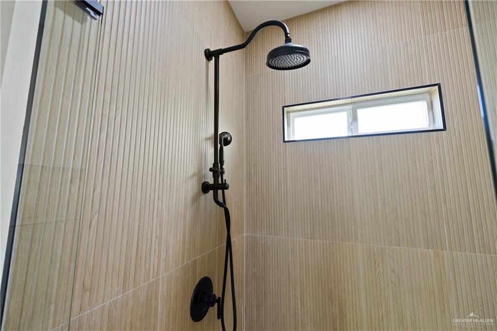 3310 Las Vistas Lane. Weslaco, TX 78596