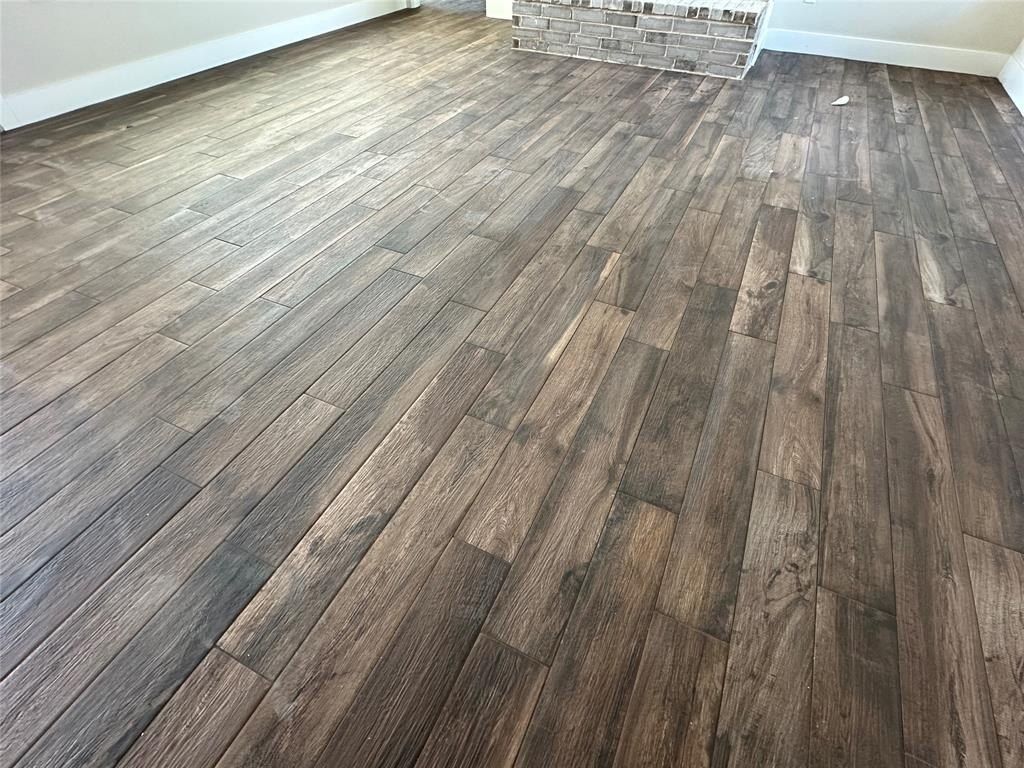 2000 Collin Street. Weatherford, TX 76085