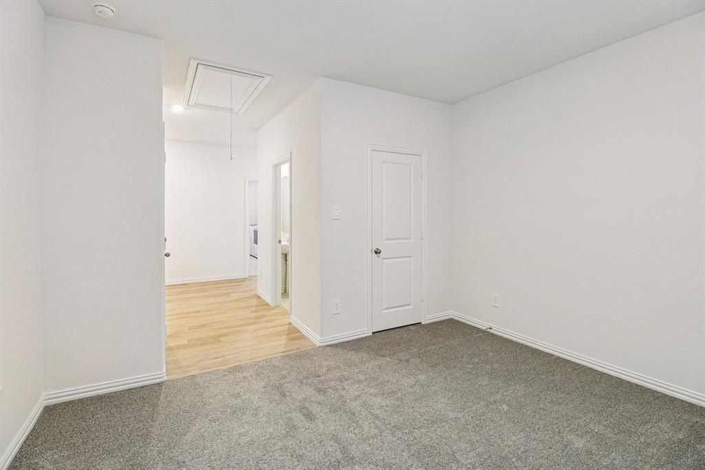 1371 Los Olmos Lane. Crandall, TX 75114