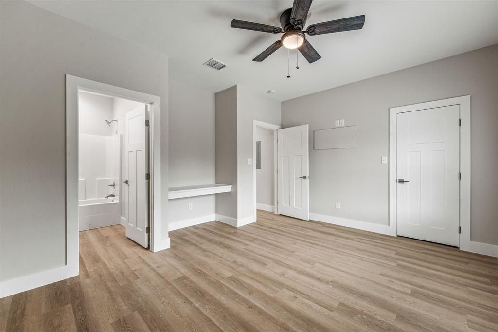 N Clinton Street. Stephenville, TX 76401