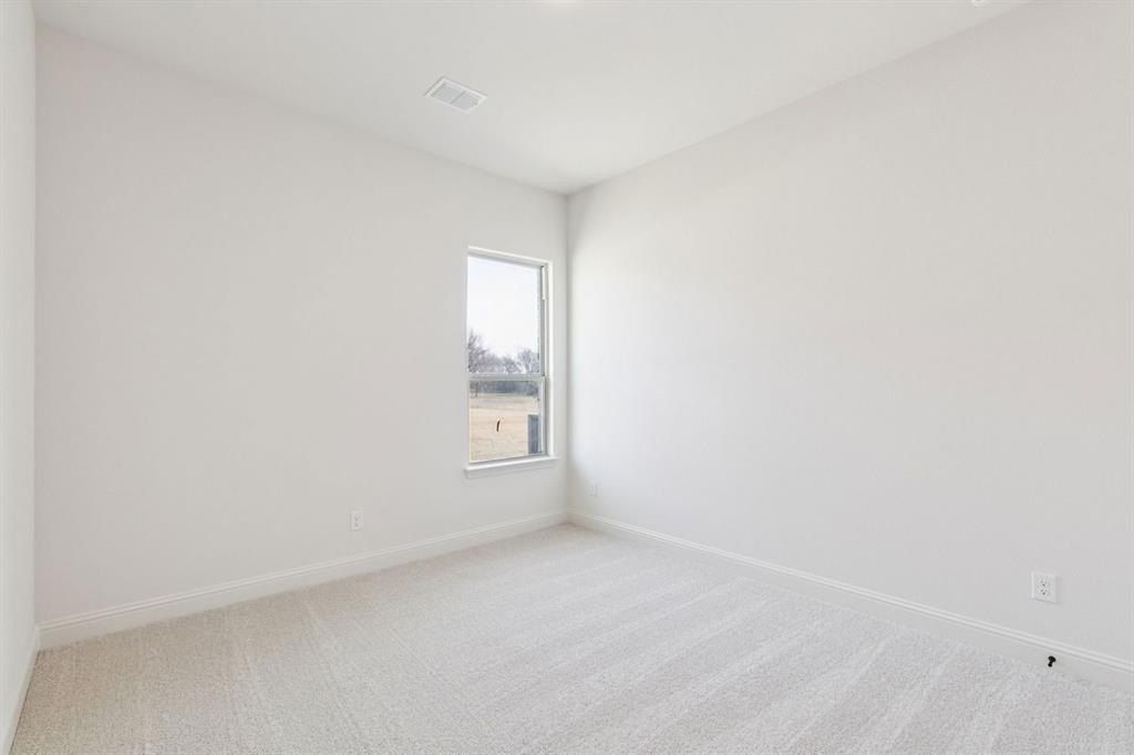 7008 Valley View Drive. Joshua, TX 76058