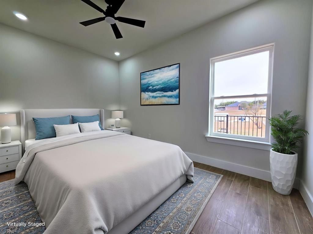 2507 Lakeridge Drive. Granbury, TX 76048