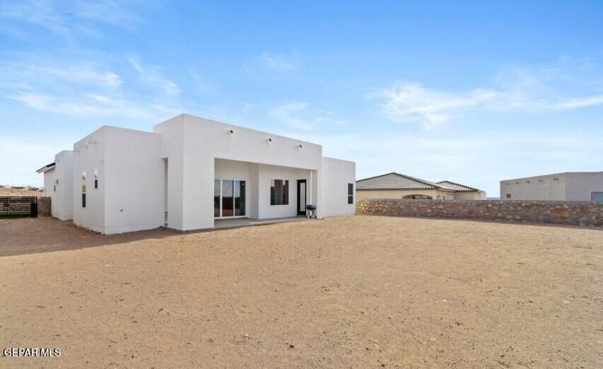 7285 Cimarron Rim Drive. El Paso, TX 79911