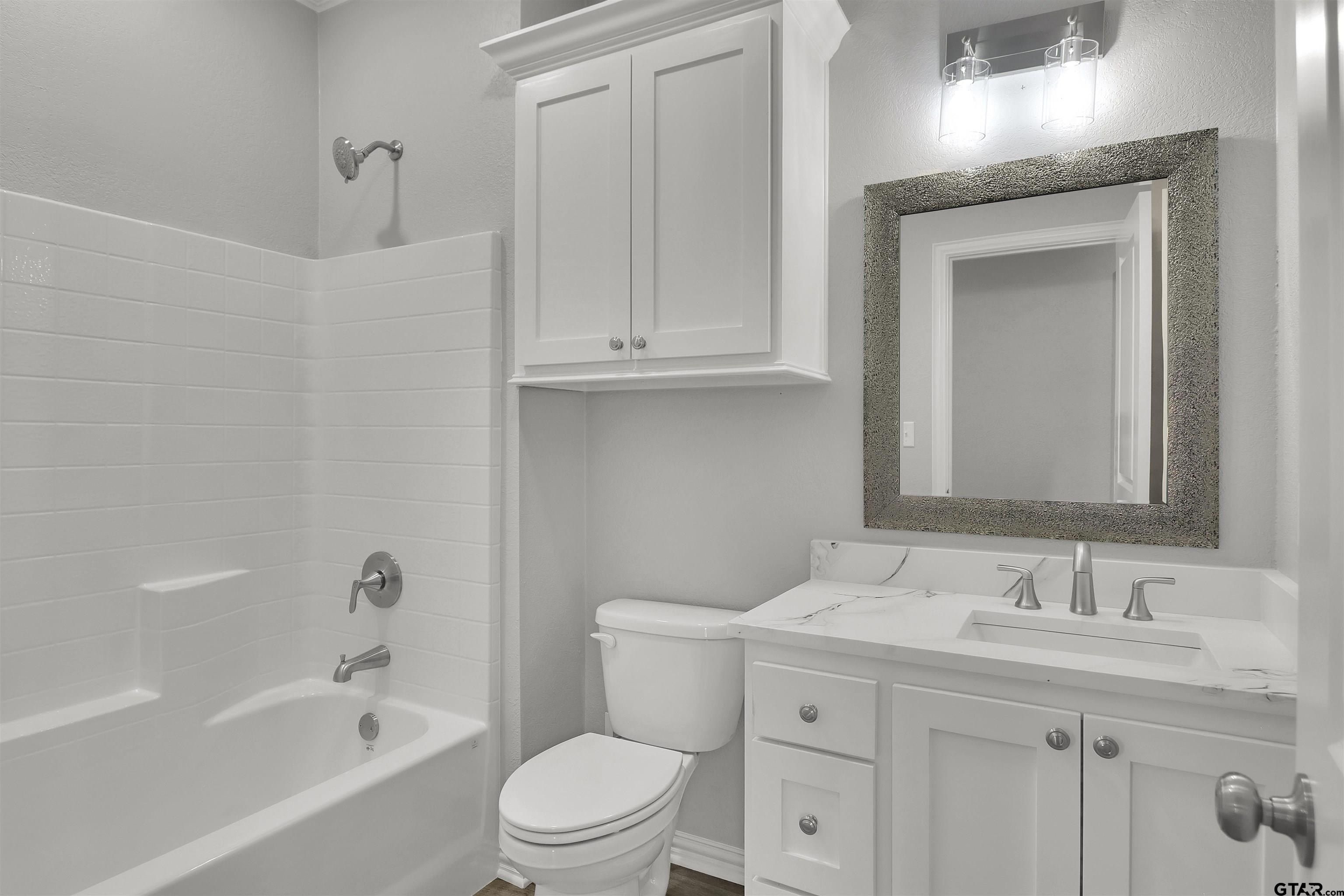 614 N Commerce. Overton, TX 75684