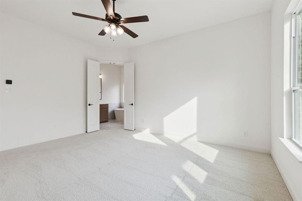 5409 Bardwell Drive. Denton, TX 76226