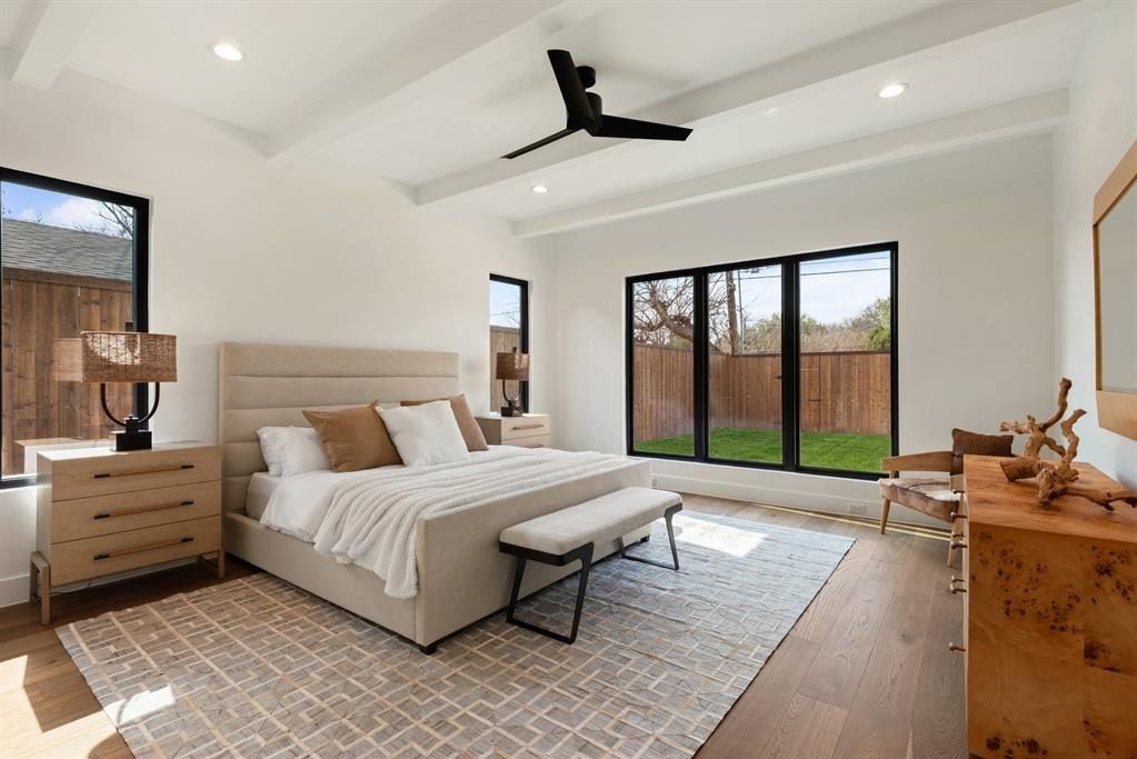 10553 Cromwell Drive. Dallas, TX 75229