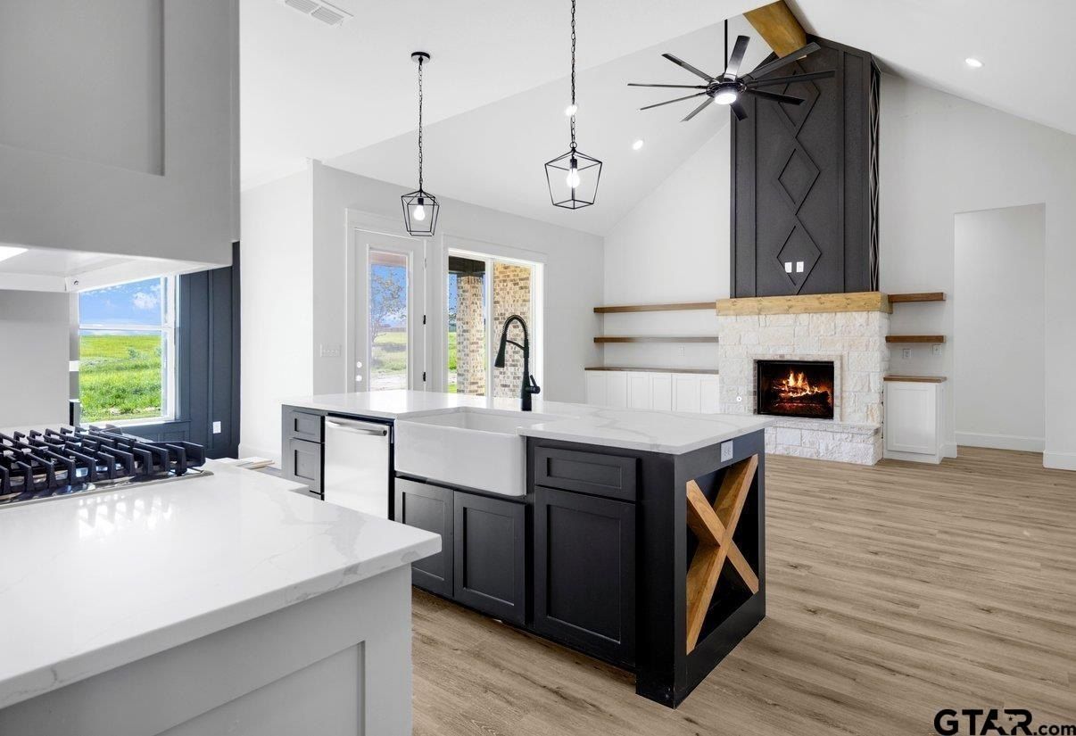 15600 Cr 434. Lindale, TX 75771