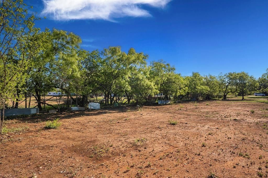 0000 Mesquite. Brady, TX 76825