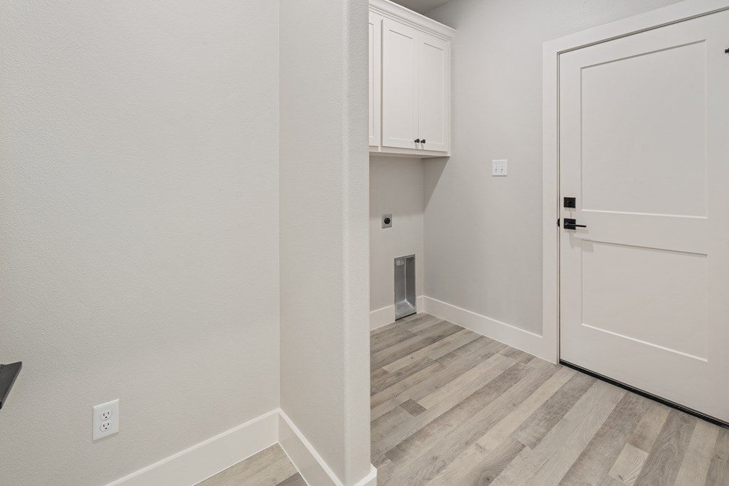 723 Cobblestone Cir. Mabank, TX 75147