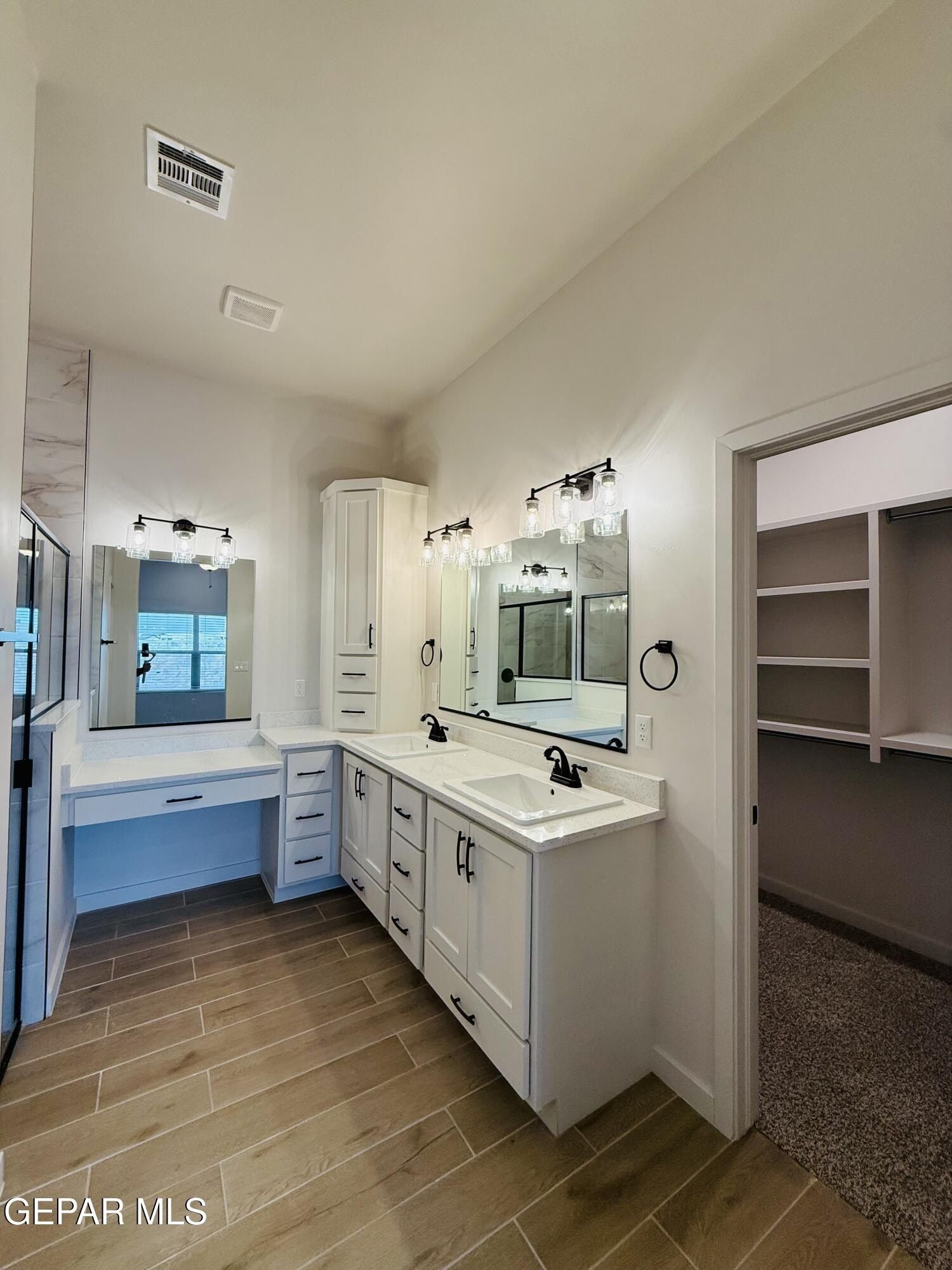 13757 Centro Vista Avenue. El Paso, TX 79928