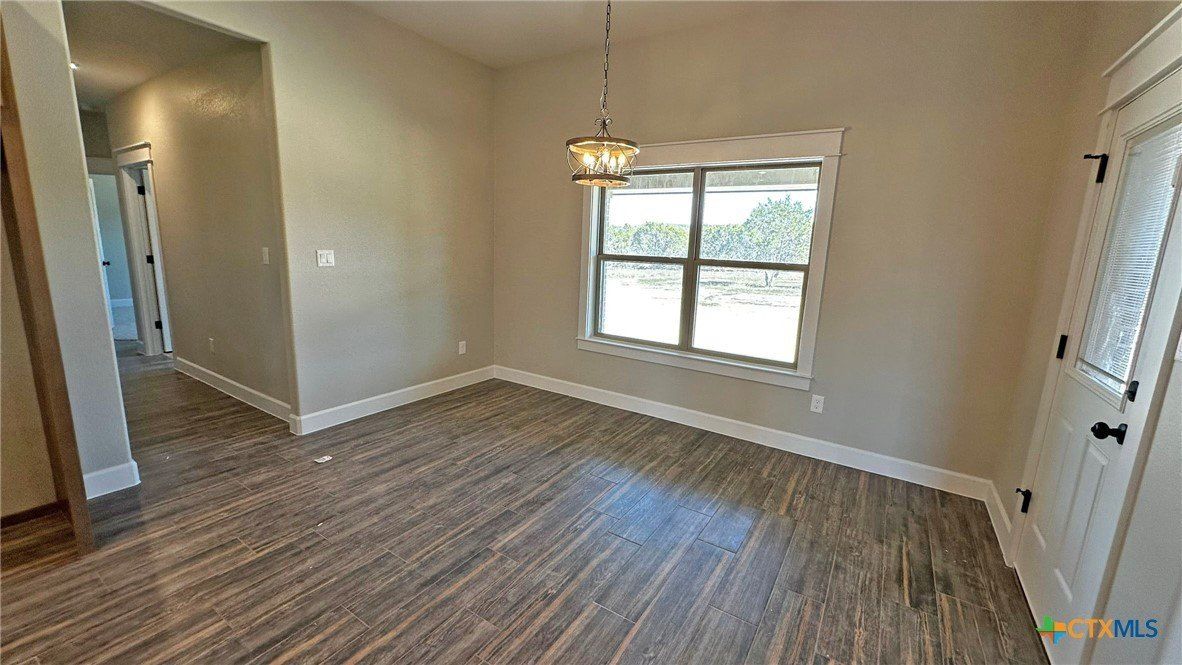 4219 Cool Basin. Kempner, TX 76539