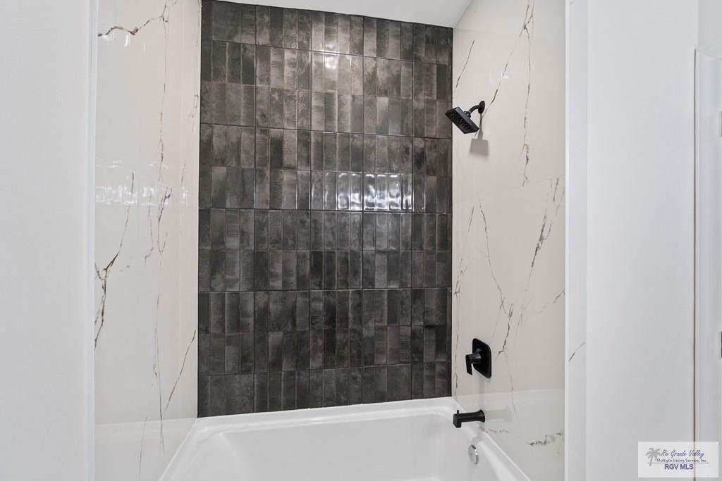 124 Marigold Rd. Los Fresnos, TX 78566