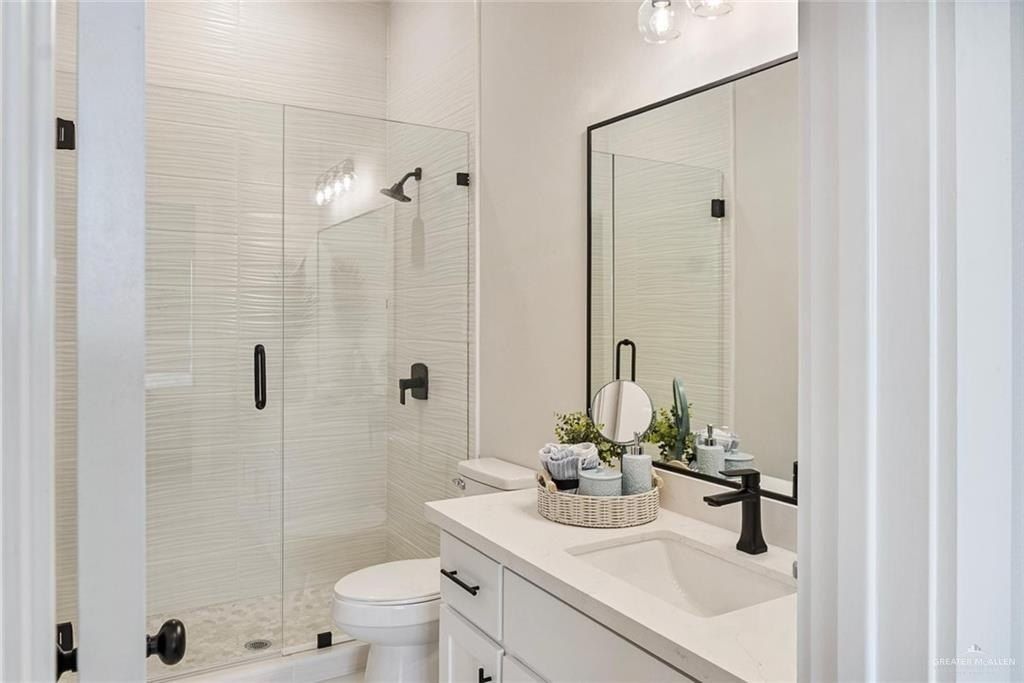 3501 Kerps Street. Weslaco, TX 78599