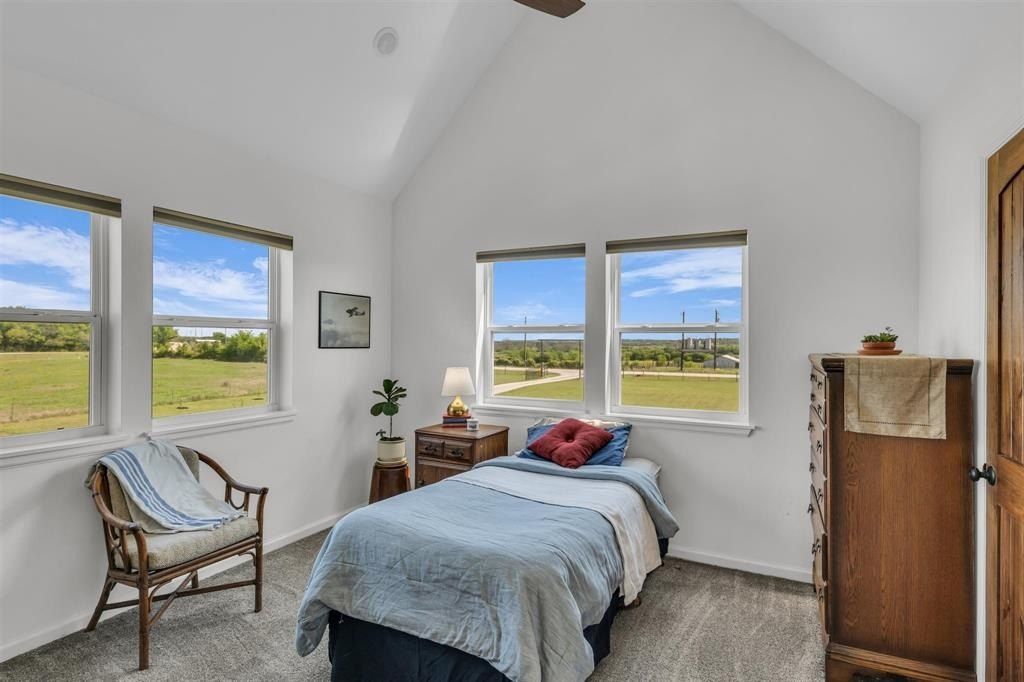 211 Knust Circle. Gholson, TX 76705