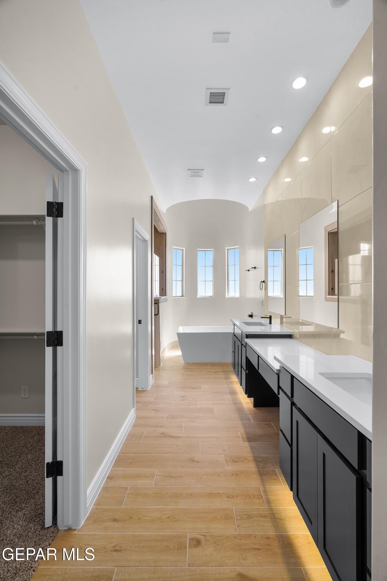 7322 Sidewinder Drive. El Paso, TX 79911