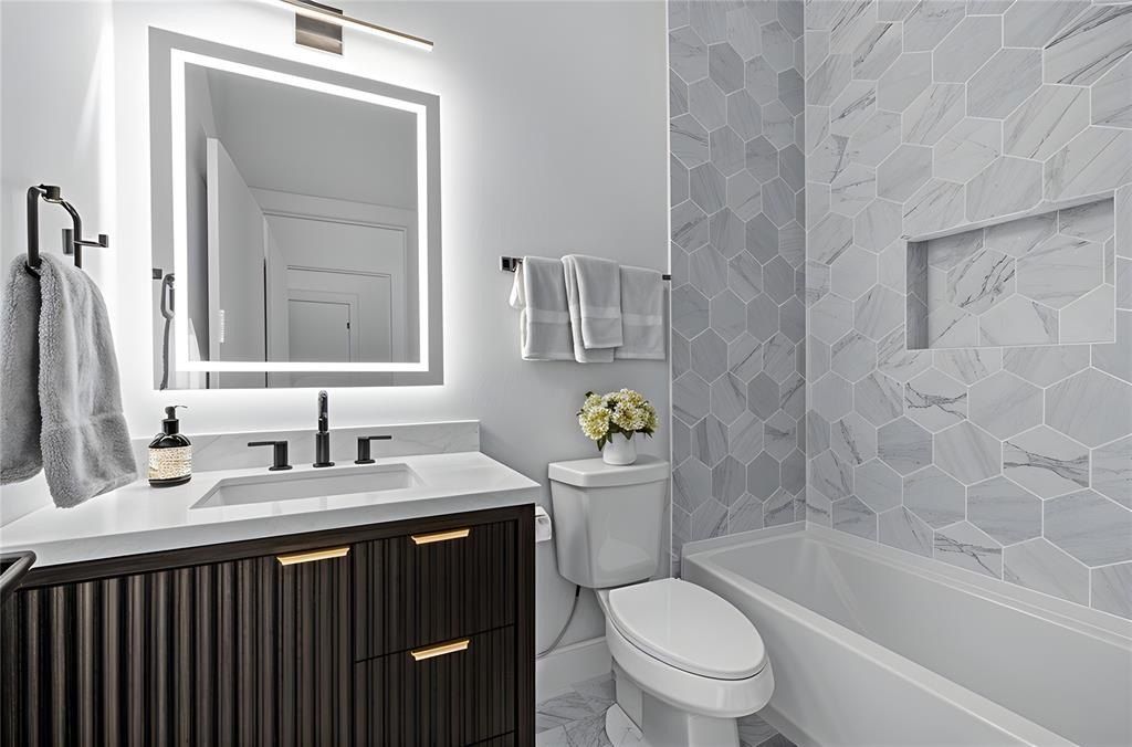 2434 Douglas Avenue. Dallas, TX 75219