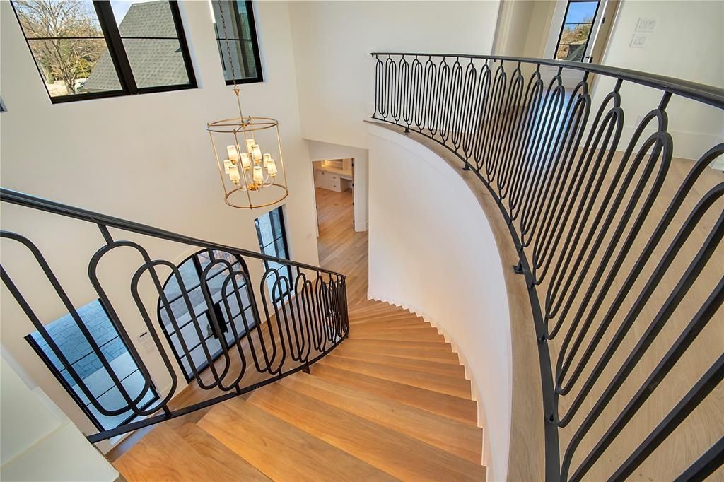 4222 Middleton Road. Dallas, TX 75229