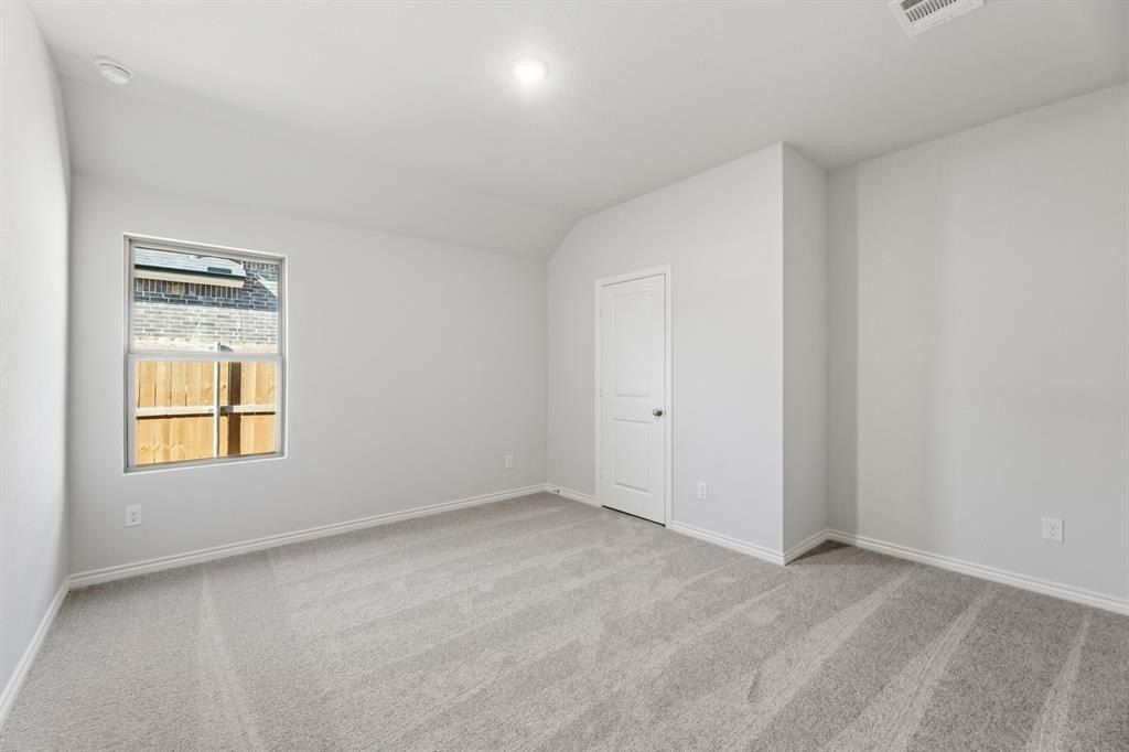 3884 Rose Hill Court. Denison, TX 75020