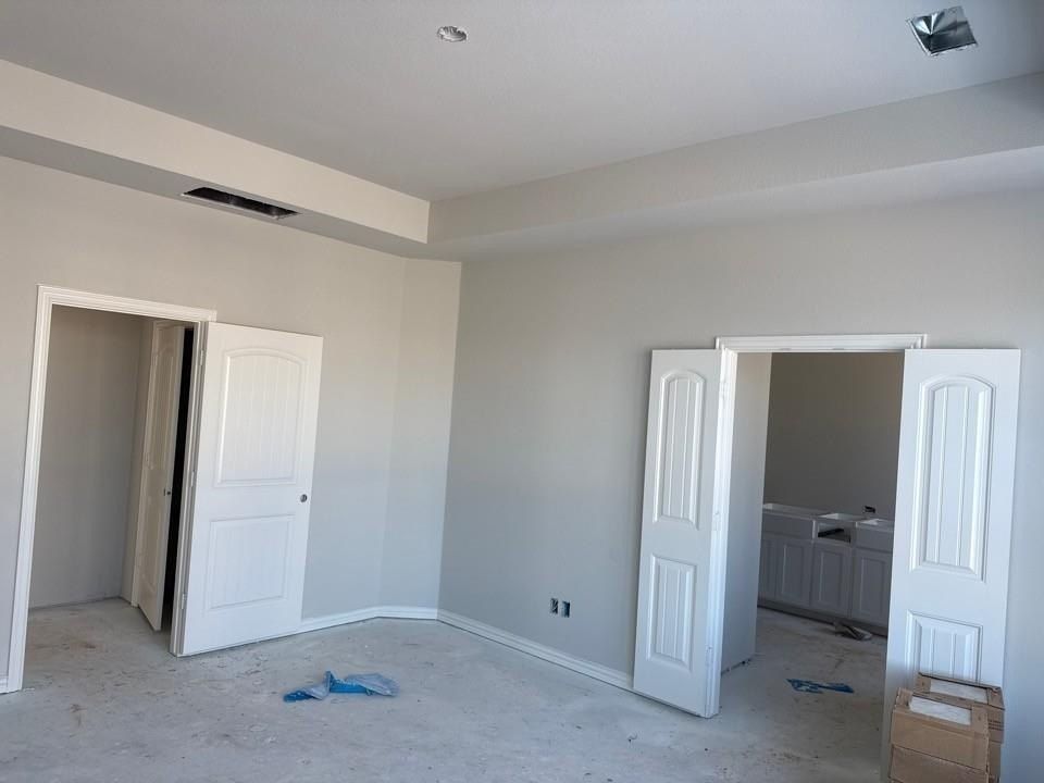 1225 Sabine River Lane. Springtown, TX 76082