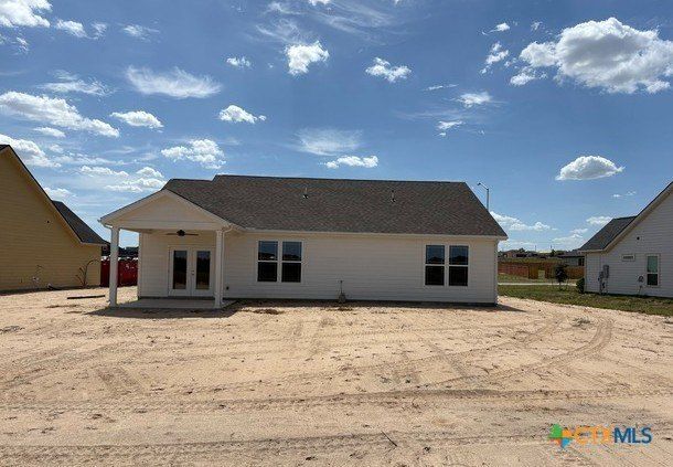 203 Turnberry Drive. La Vernia, TX 78121