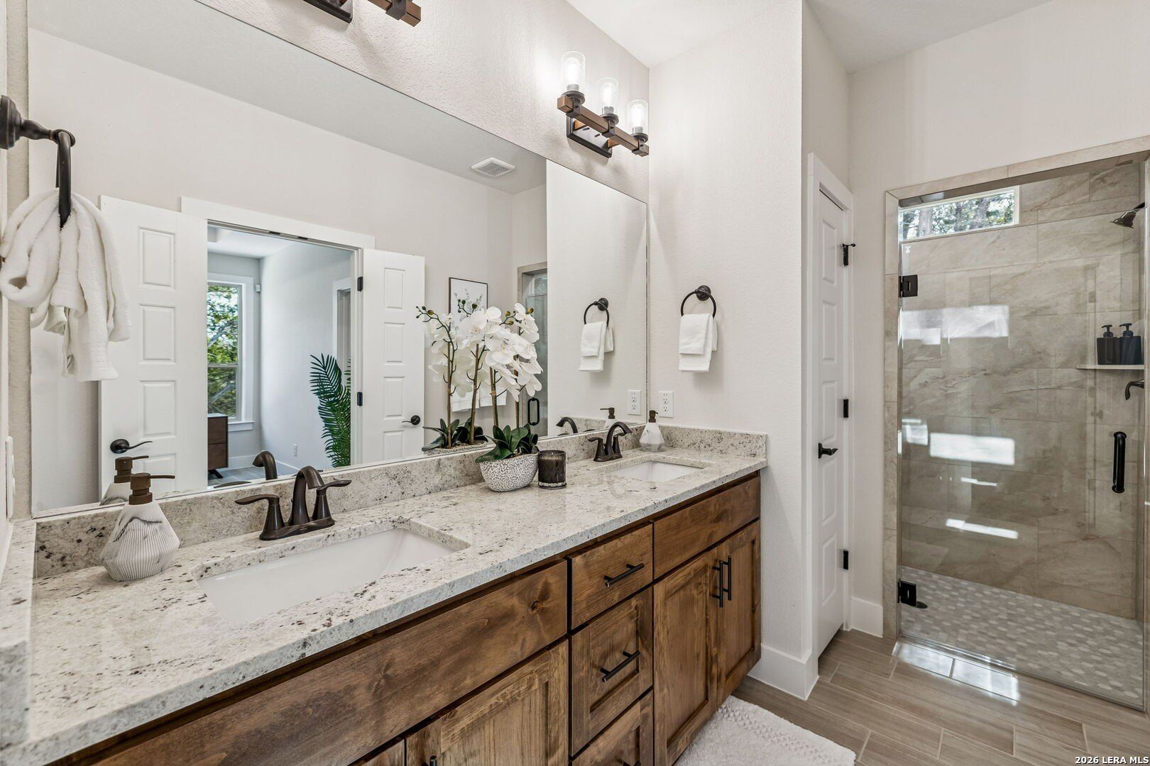 197 Bogi. Canyon Lake, TX 78133