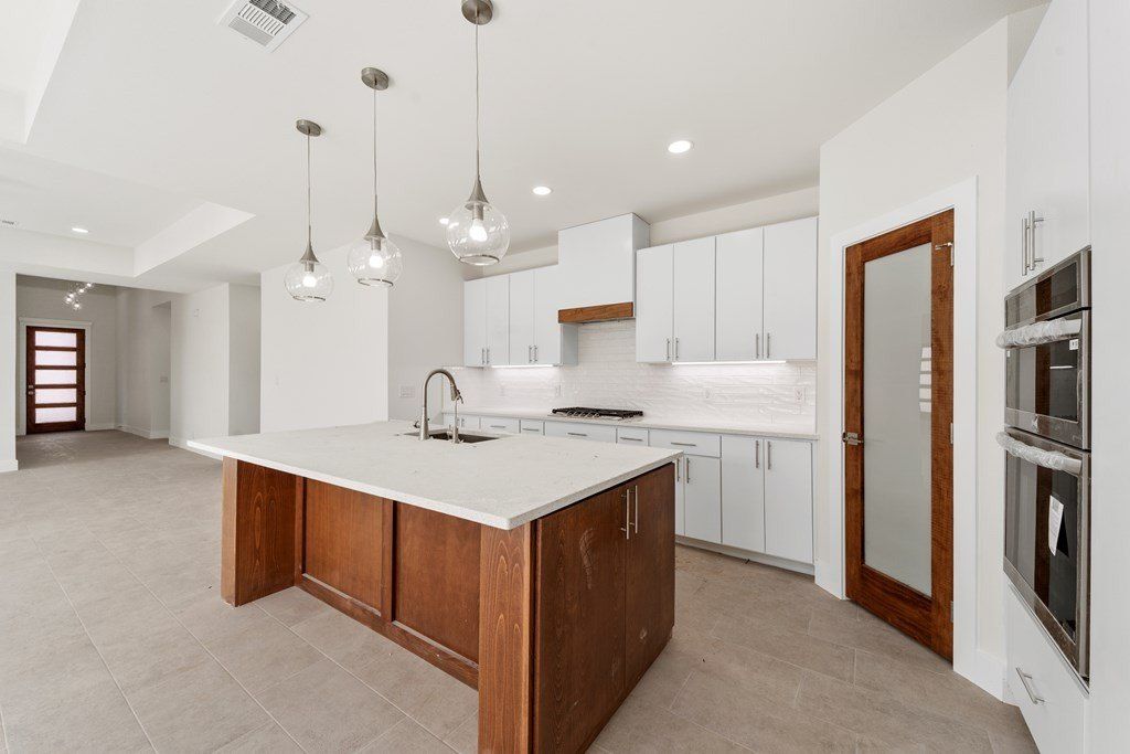 8612 Luz Dr. Odessa, TX 79765