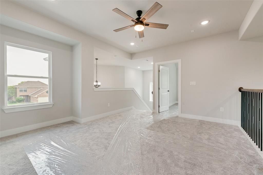 6810 Windward View Drive. Rowlett, TX 75088