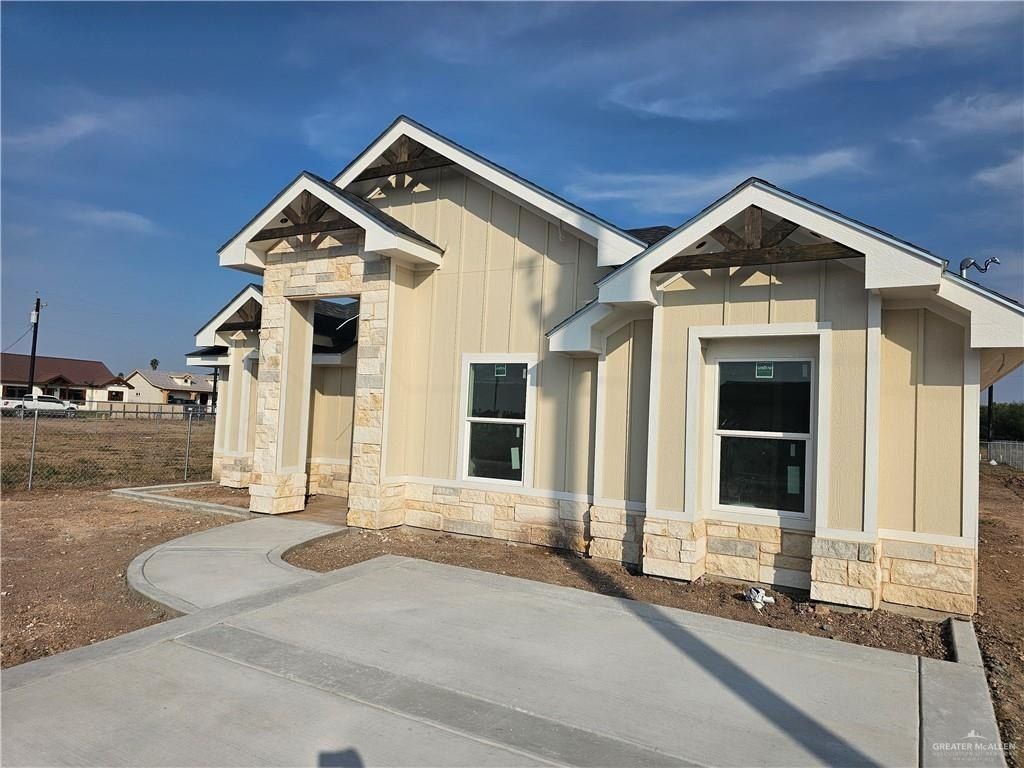 2251 Tuscany Road. Weslaco, TX 78596