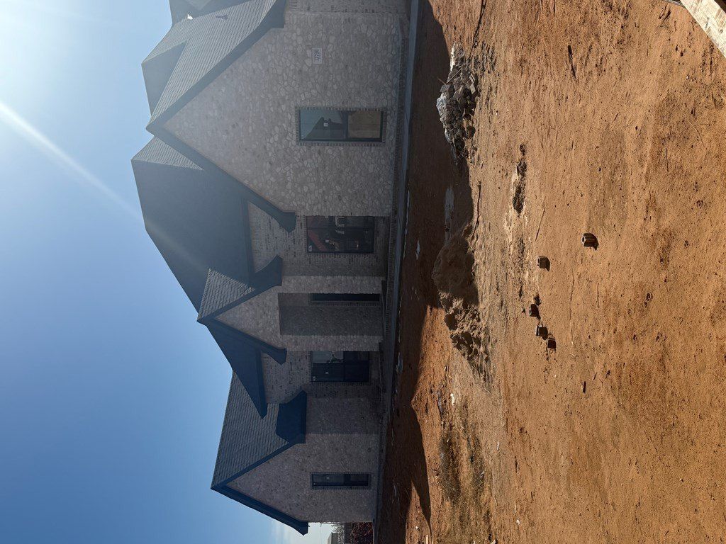 13720 E County Rd 115. Midland, TX 79706