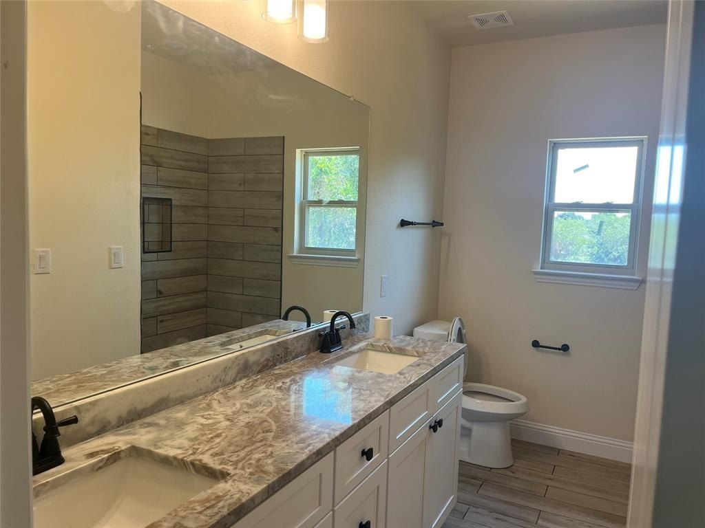 5332 Booker T Street. Fort Worth, TX 76105