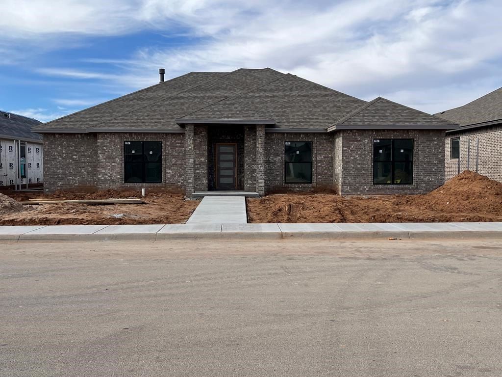 4503 Navasota. Midland, TX 79707