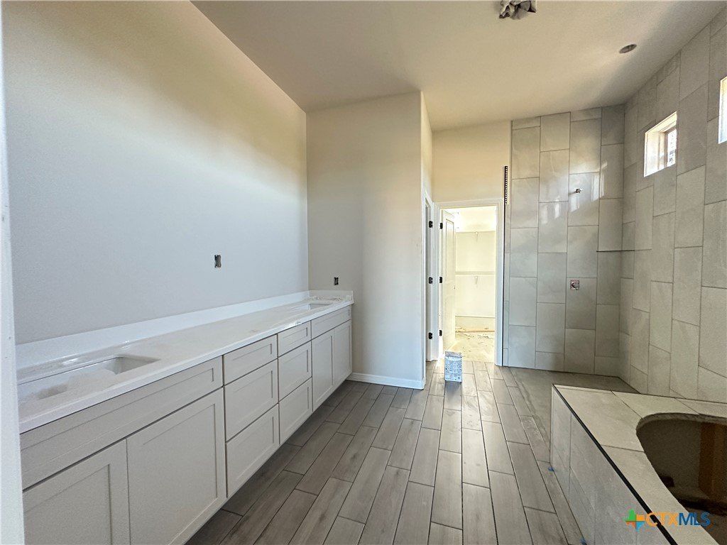 910 Alice Circle. Temple, TX 76502