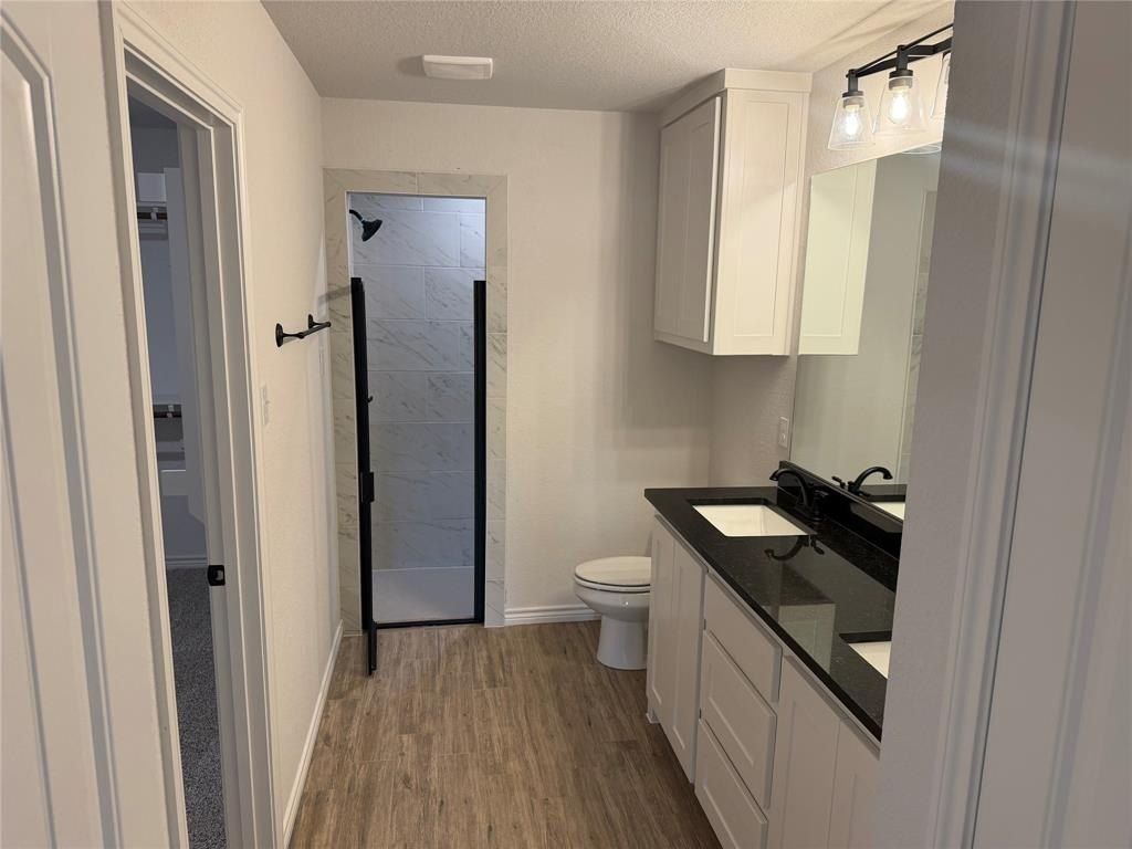 6008 Piper Anne Street. Azle, TX 76020