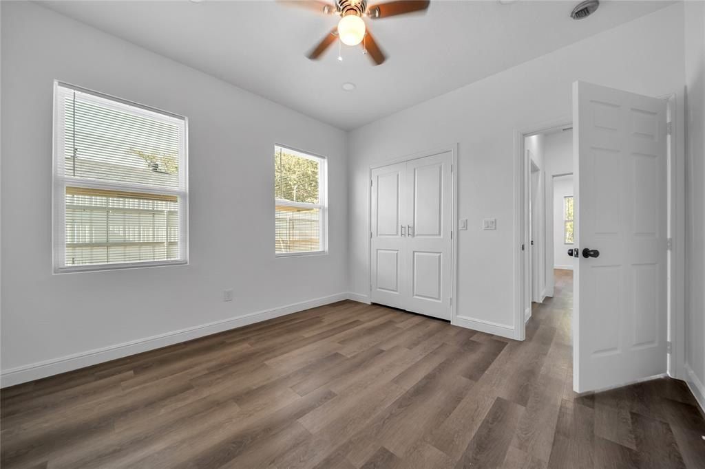 2406 Naoma Street. Dallas, TX 75241