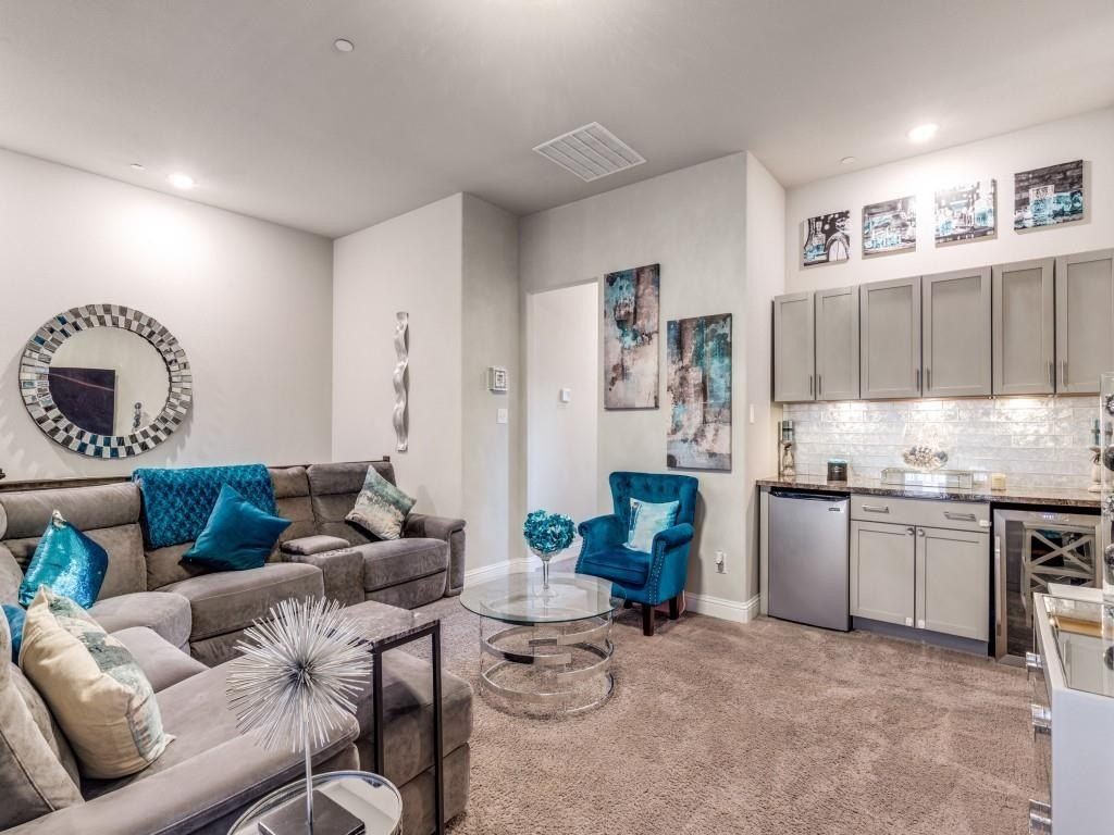 4123 Wetstone Lane. Frisco, TX 75034