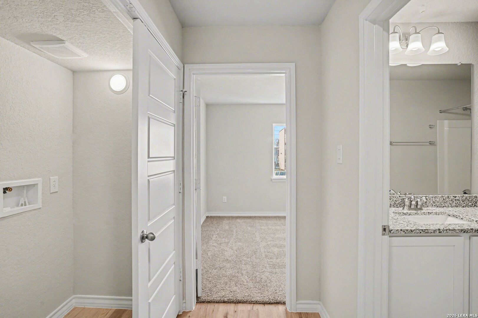310 W Evergreen St 107. San Antonio, TX 78212