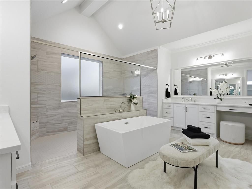 2009 Forest Bridge Drive. Azle, TX 76020