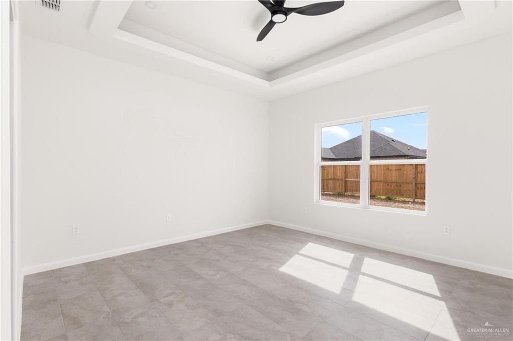 2113 Zinnia Street. Weslaco, TX 78596